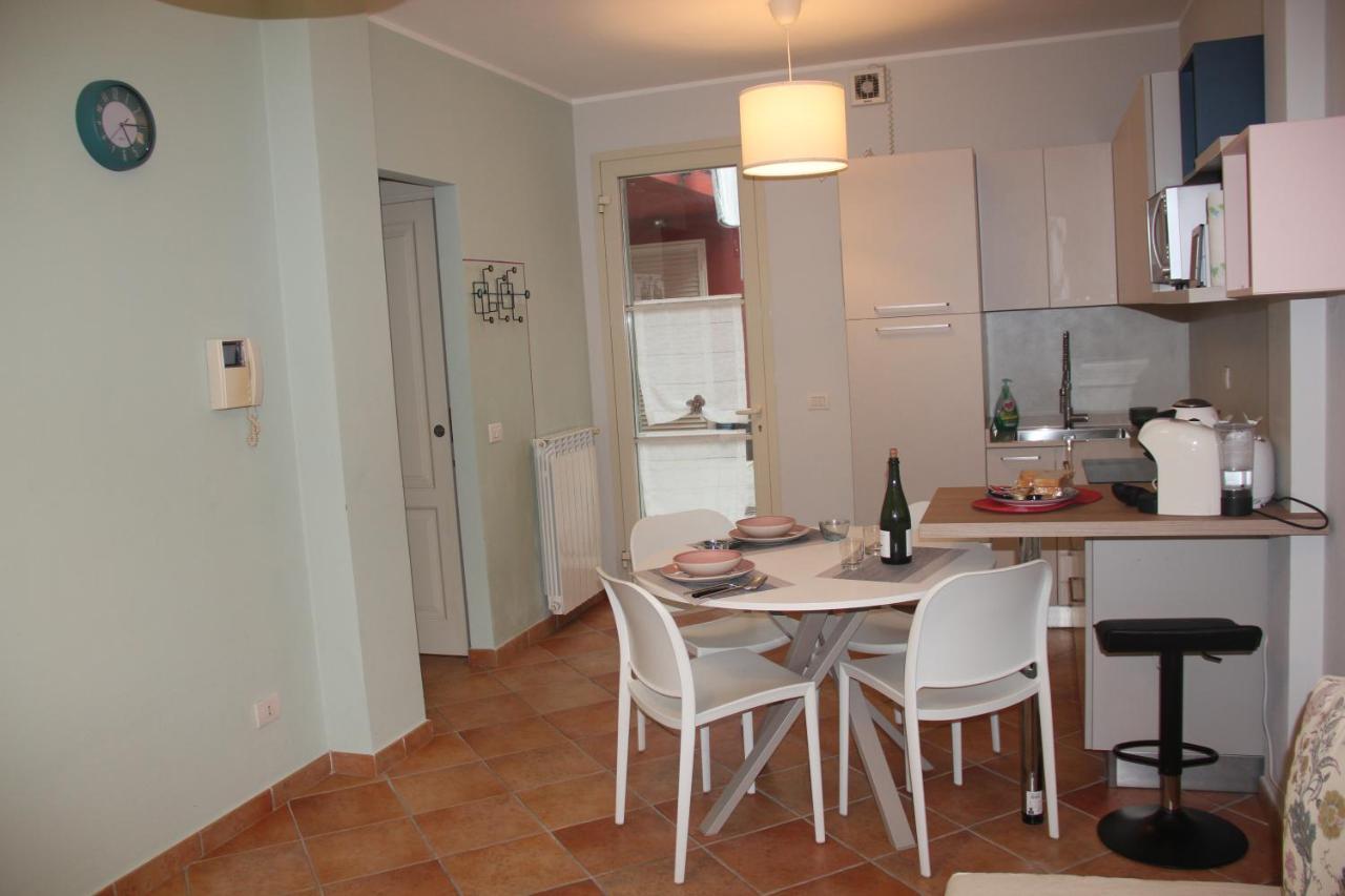 Appartamento Casa Lucia private CAR or Motorcycle park Lucca Esterno foto